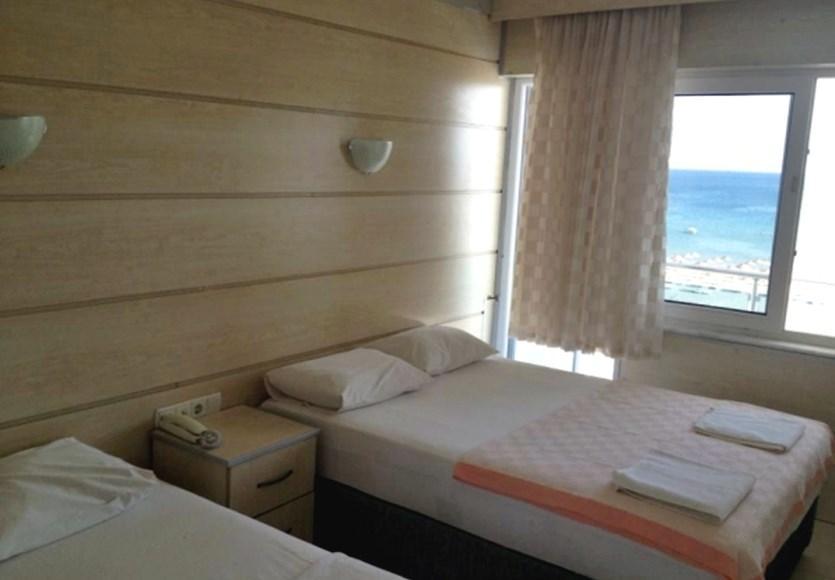 Yasmin Hotel ไอวาลิค ภายนอก รูปภาพ